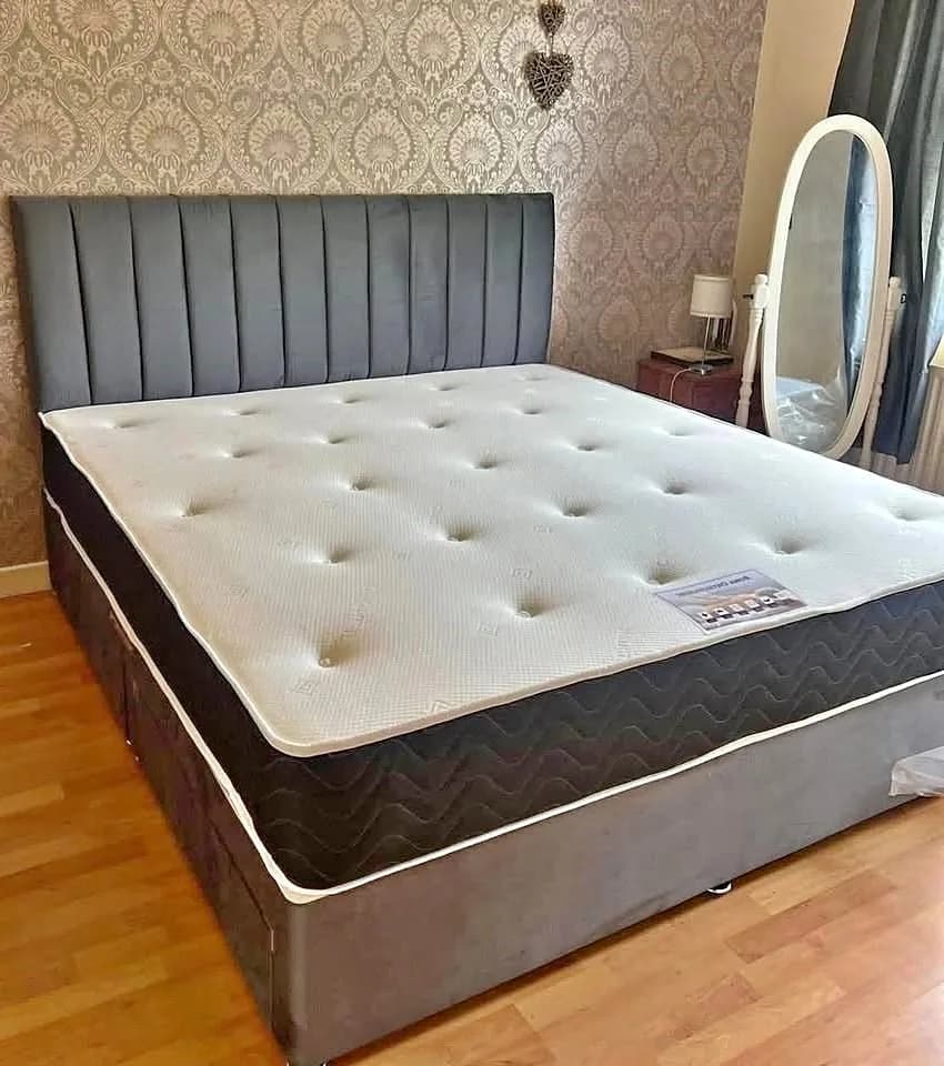 Super King Size Divan Bed With Excellent Condition Mattress product image